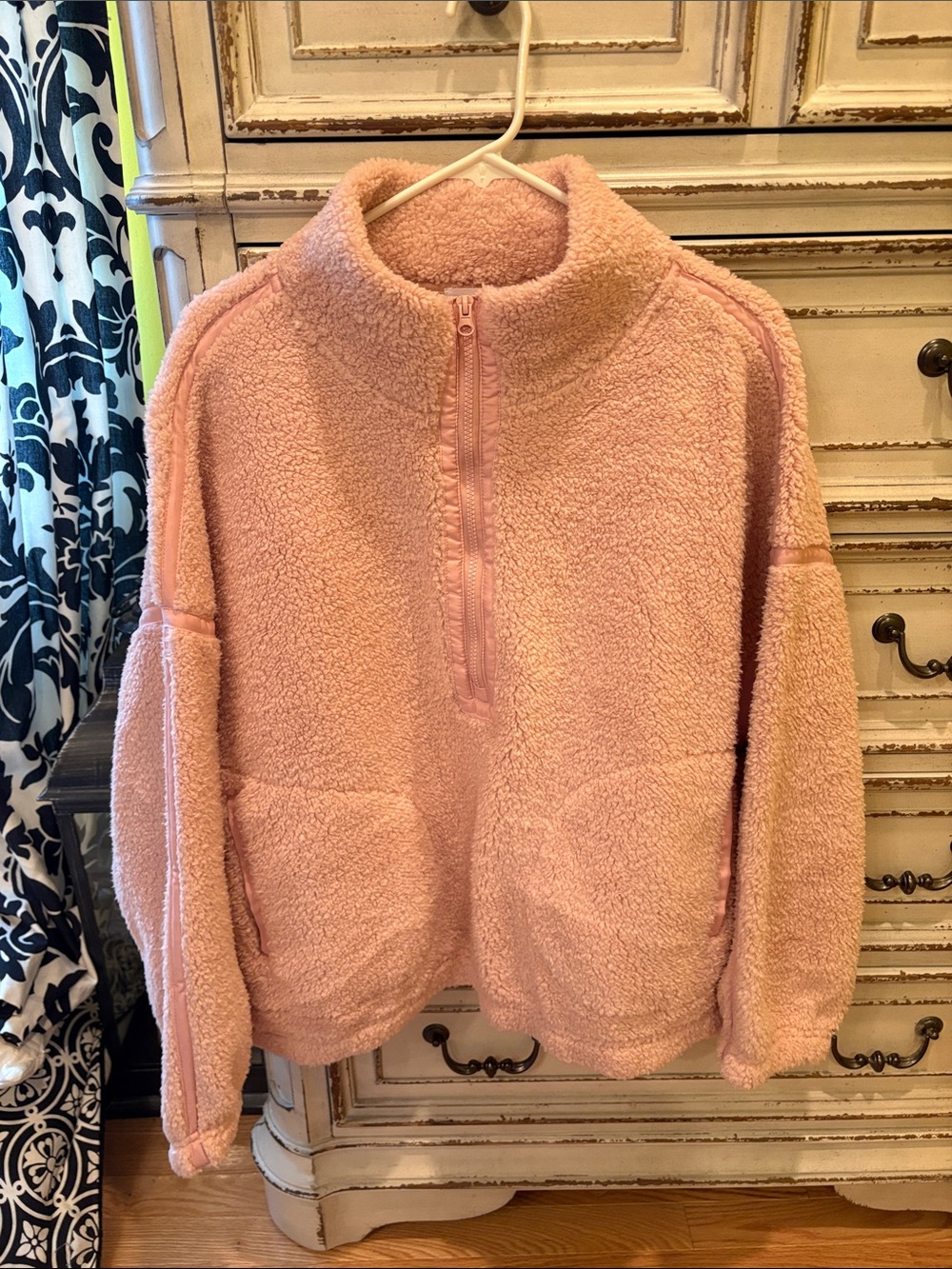 Olive & Oak Smokey Rose Sherpa Half-Zip Pullover